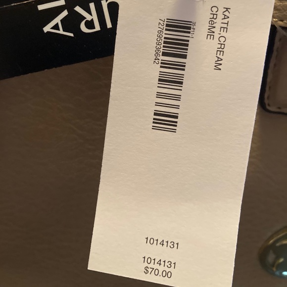 Faux leather handbag - Picture 4 of 4